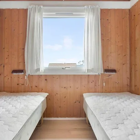 6550 - Fuglebakken 4