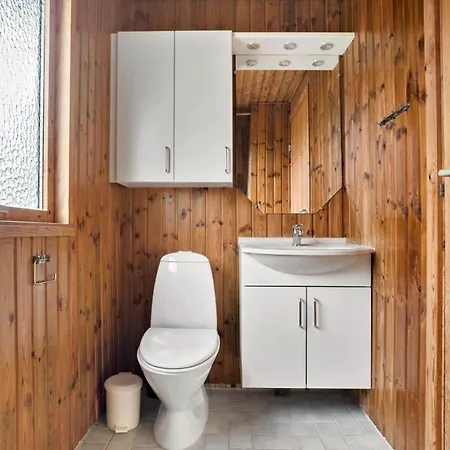 6550 - Fuglebakken 4 *